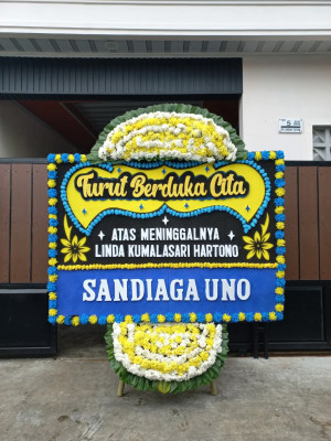 Papan Bunga Duka di Jampirejo